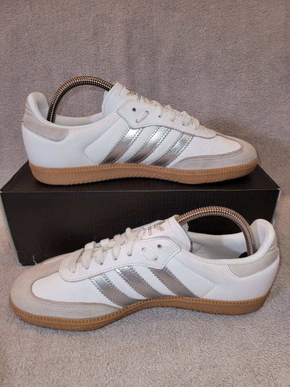 Adidas Samba OG Women's Size 9 White Silver Tan Gum Sole Sneakers JI2725 (#2443) - Picture 2 of 16